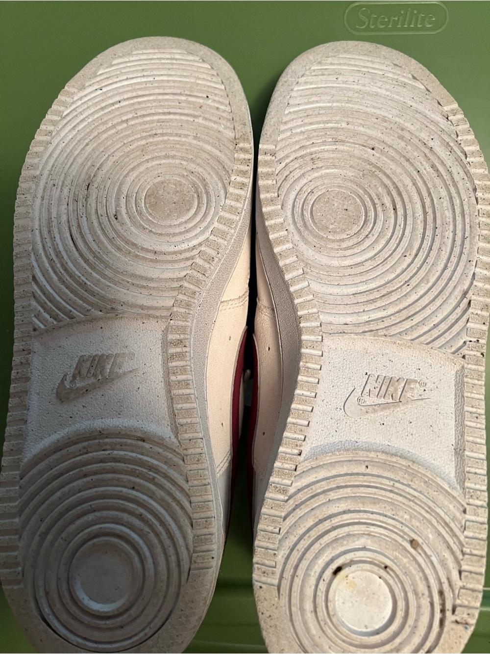 Nike Women's Low-Top Sneakers in White and Red - Picture 6 of 15
